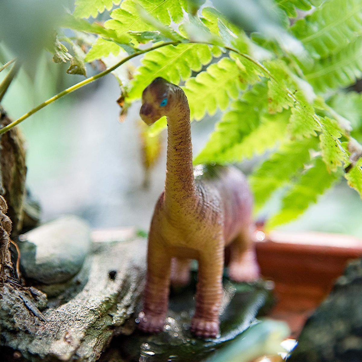 Peruser Dinosaurs 12-Pack: 5-7 Inch Realistic Dino Figures with Book | Gift Set