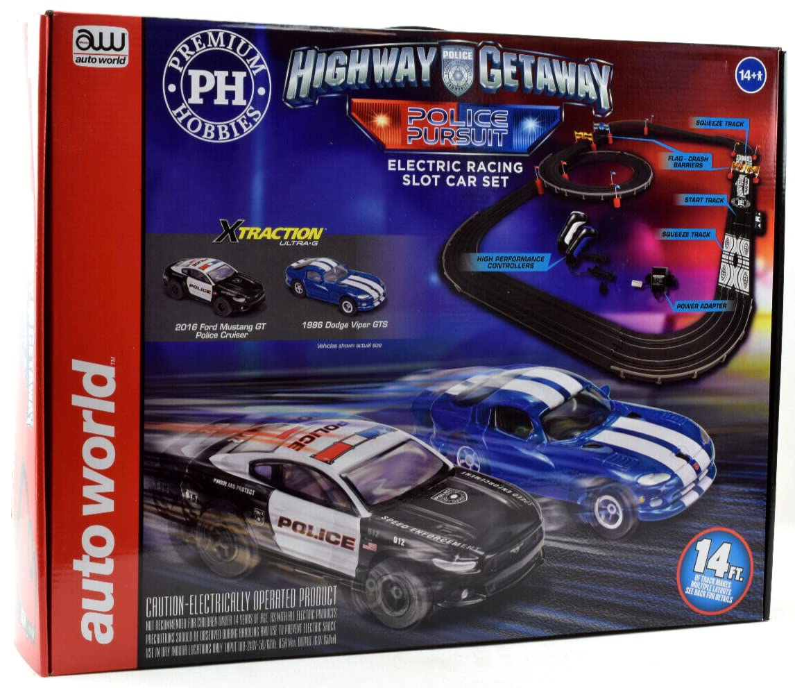 PH Premium Hobbies Auto World Highway Getaway: Mustang vs Viper HO Slot Car Set CP7974