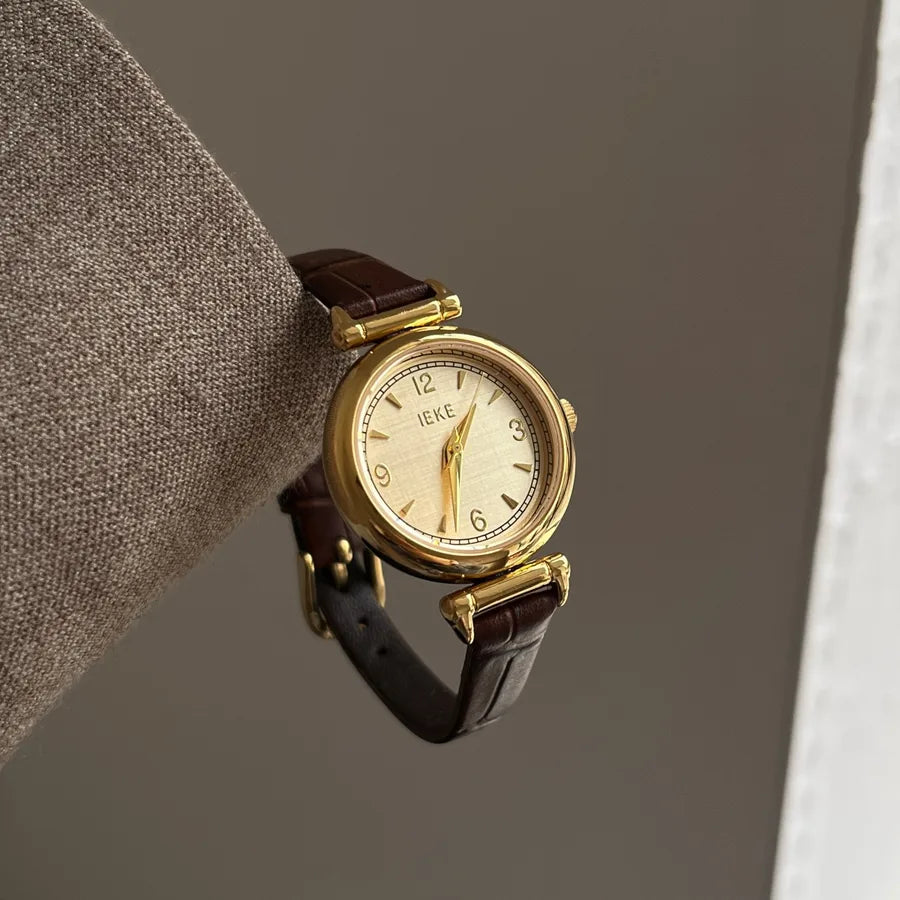 Casual Luxurious Simple Style Round Solid Color Single Folding Buckle Buckle Quartz Watch
