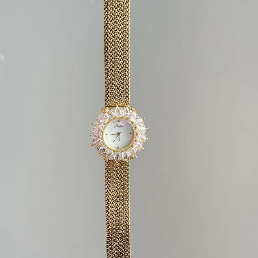 Luxurious Vintage Jewelry Scottie9745 Women's Watch Sunflower Design Wheat Ear Strap High Quality Quartz Movement Fashionable Style