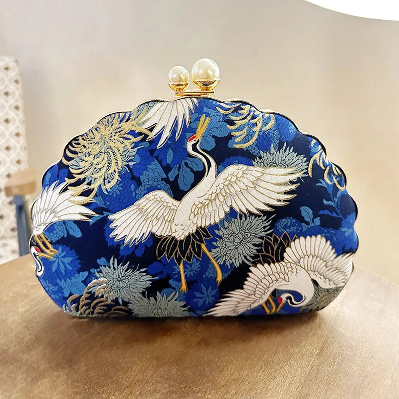 women's all seasons woven fabric flower crane elegant vintage style shell lock clasp evening bag