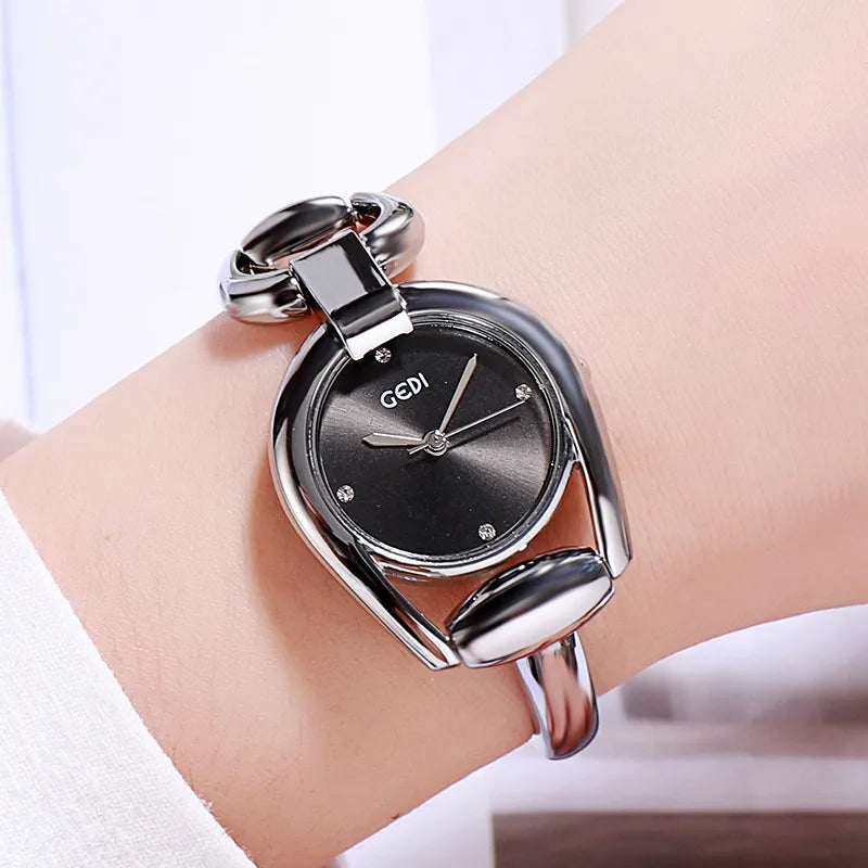 Vintage Style Classic Style Geometric Jewelry Buckle Quartz Watch Women's Watches