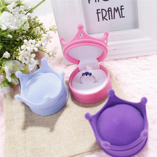 1 piece retro crown flannel jewelry boxes