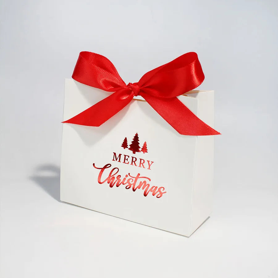 Fashionable Christmas Candy Packaging Box Gift Wrapping Bag Simple Elegant Holiday Season White Card Paper Christmas Tree