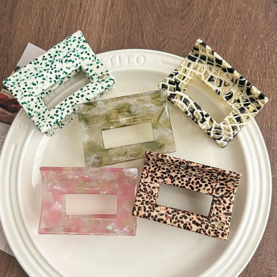Elegant Square Hollow Out Hair Clip Women's Medium Size Acetate Shark Bite Hair Clip Simple Stylish Hair Accessories