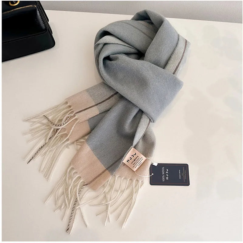 Women's Simple Style Solid Color Fleece Tassel Scarf