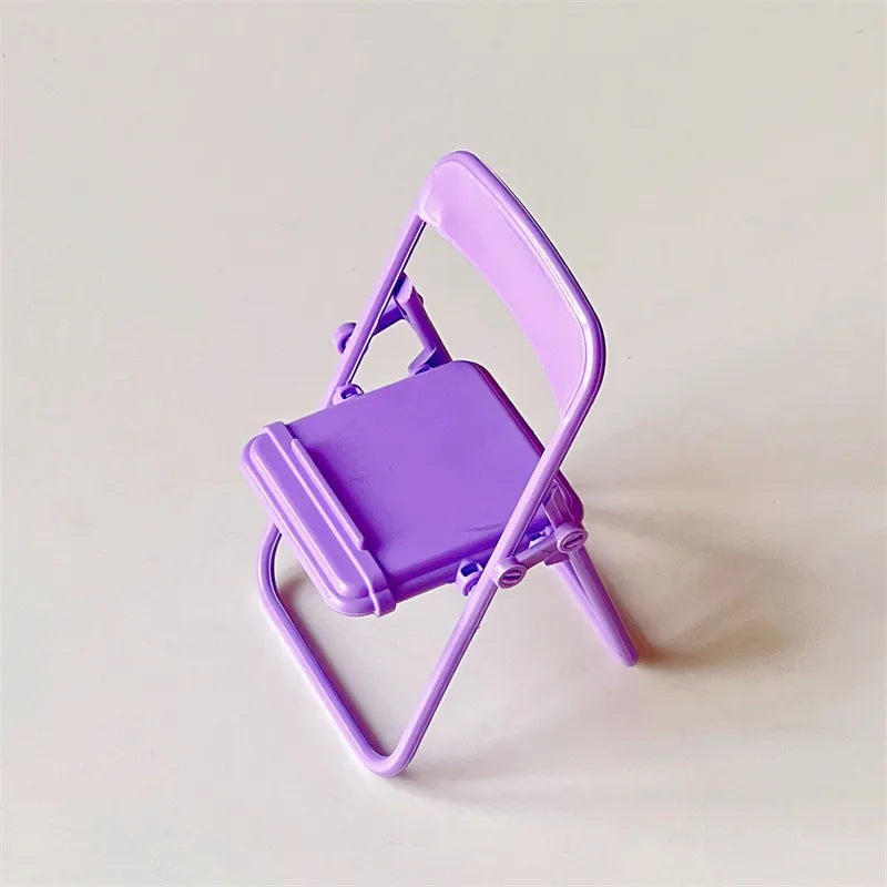 Creative Small Chair Mobile Phone Bracket Cute Bench Desktop Decoration Mini Lazy People Chasing Drama Folding Chair Mobile Phone Bracket