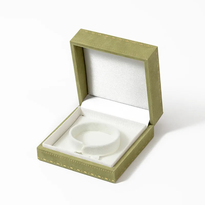 1 Piece Flannel Luxurious Holiday Banquet Solid Color Jewelry Boxes