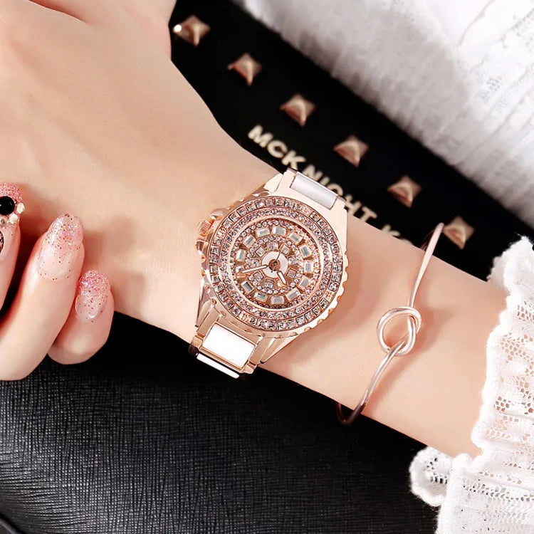 Elegant Simple Style Solid Color One Piece Buckle Quartz Women's Watches