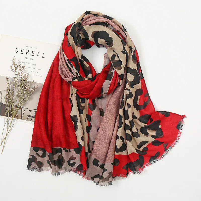 Women's Vintage Style Leopard Polyester Silk Scarf