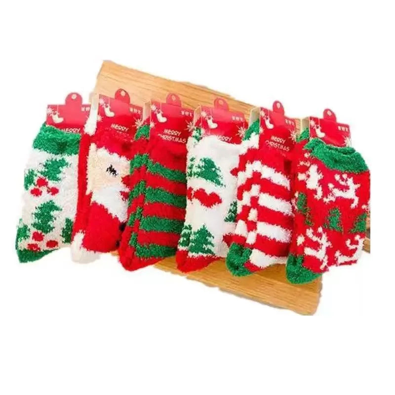 Christmas Christmas Women's Cartoon Polyester Jacquard Crew Socks A Pair