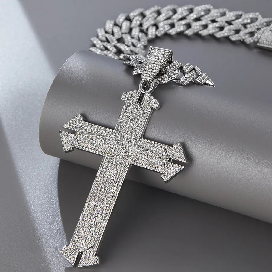 New Men's Hiphop Cross Necklace  Diamond Luxury Hip Hop Disco Nightclub Affordable Luxury Style Clavicle Chain
