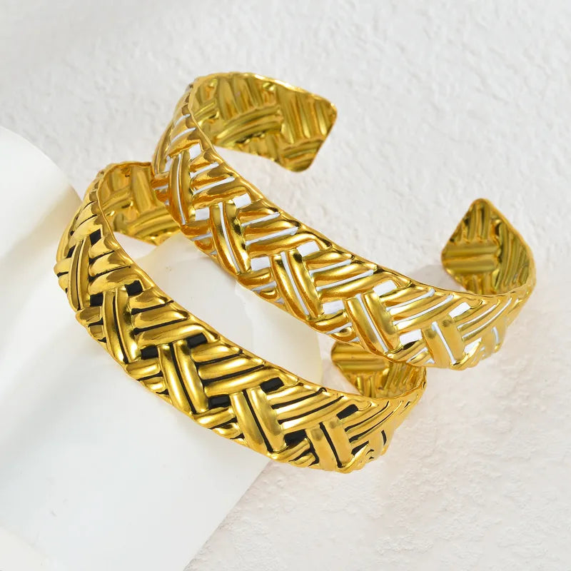 Classical Artistic Geometric 304 Stainless Steel Bangle In Bulk