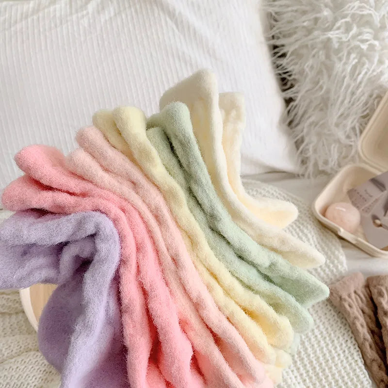 Sweet Women's Solid Color Polyester Ankle Socks A Pair
