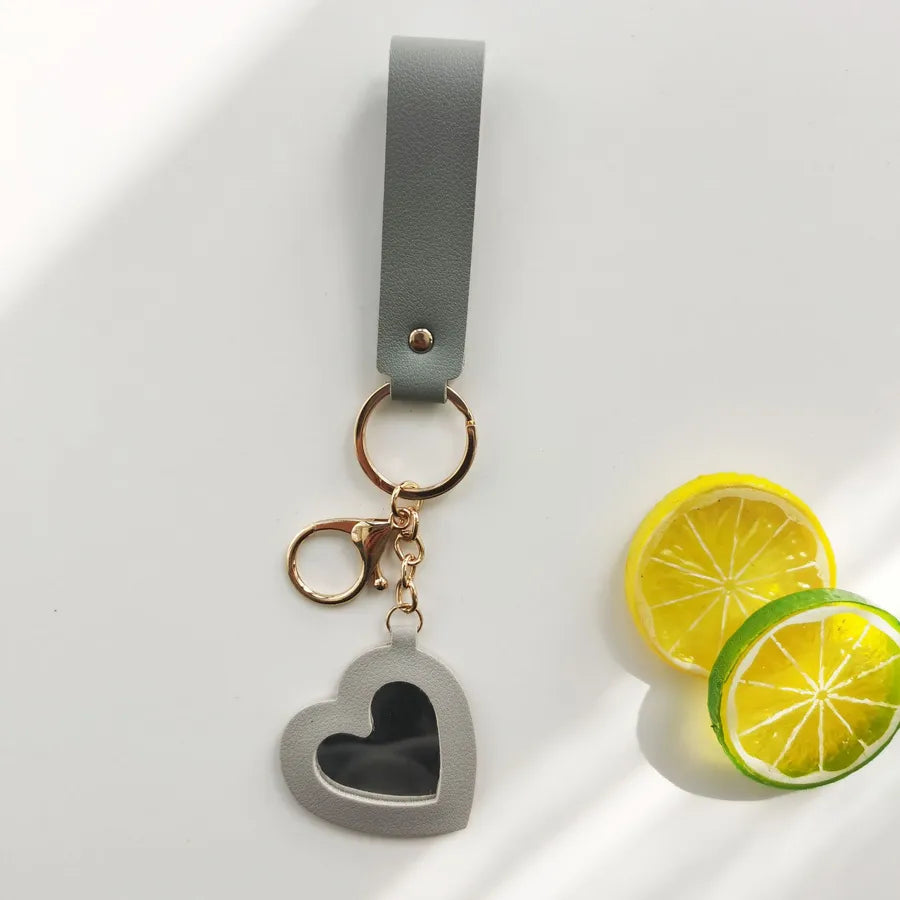 Simple Style Heart Shape Pu Leather Women's Keychain