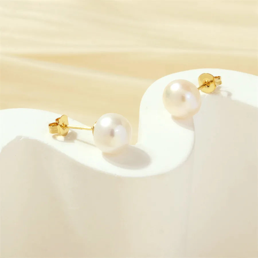 1 pair basic simple style round plating freshwater pearl copper 18k gold plated ear studs