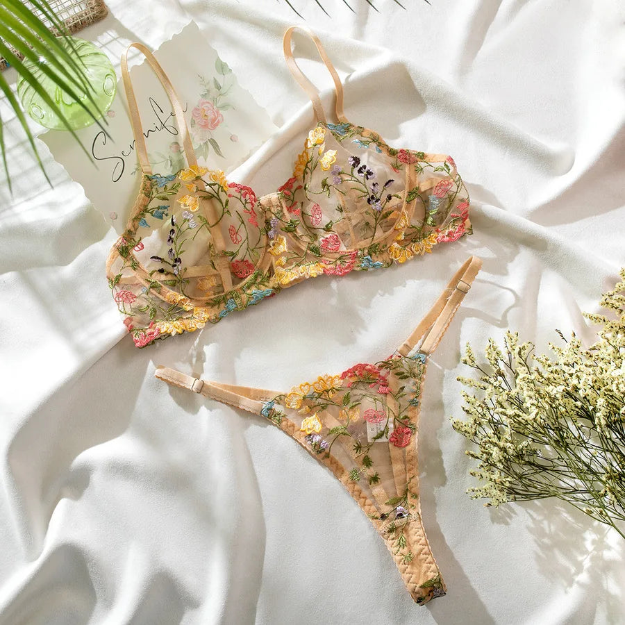 hot selling sexy lingerie embroidered flower base  perspective sexy two-piece set in stock Women