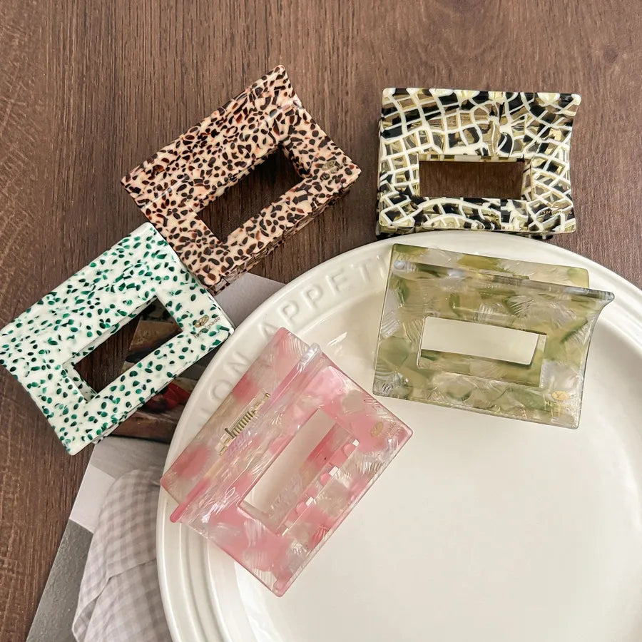 Elegant Square Hollow Out Hair Clip Women's Medium Size Acetate Shark Bite Hair Clip Simple Stylish Hair Accessories
