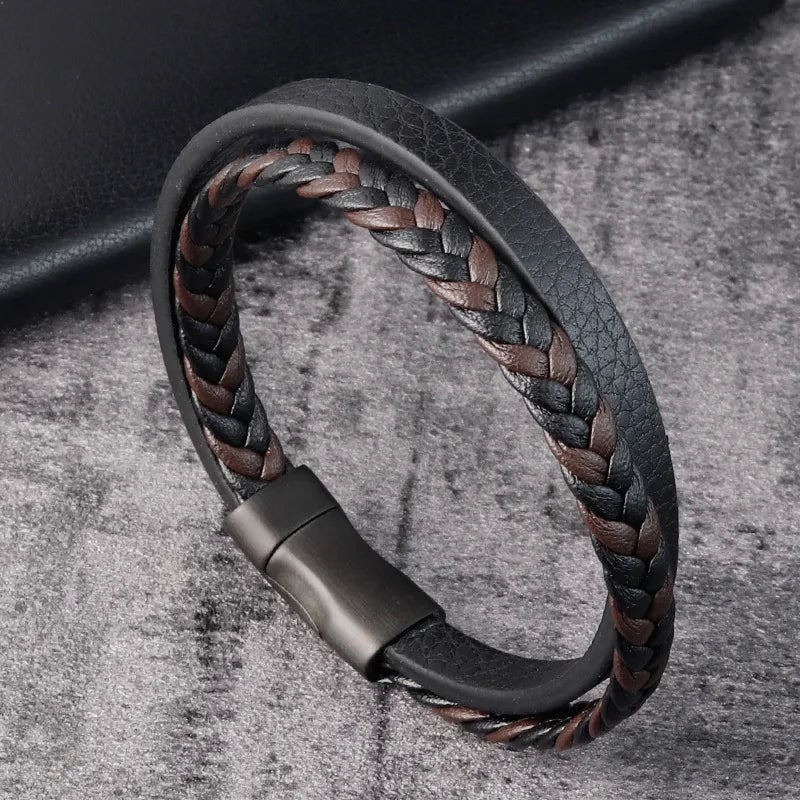 Casual Retro Geometric Pu Leather Titanium Steel Woven Chain Wrap Bracelets Wholesale