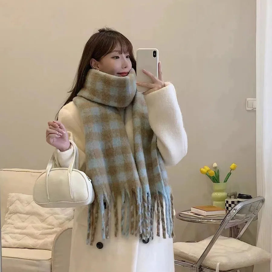 women's fashion stripe polyester tassel winter scarves