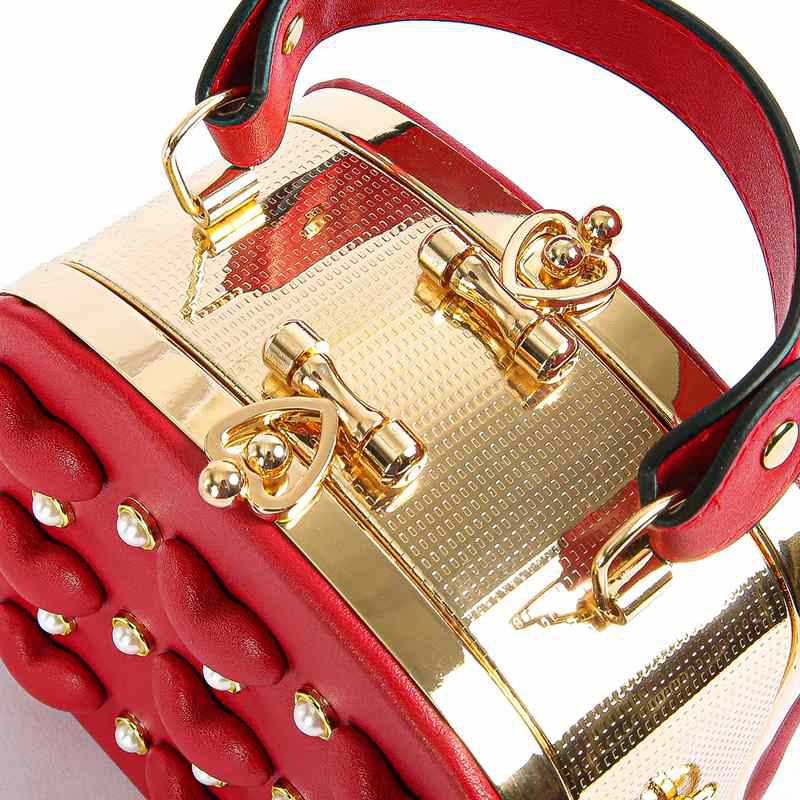 Pu Leather Heart Shape Solid Color Square Evening Bags