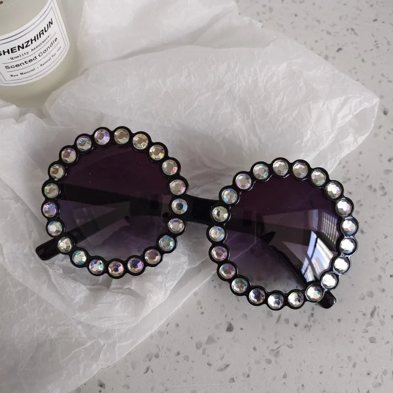 Black Kidsren's Dot Diamond Cute Cat Eye Male and Female Baby Sun Protection Personalized Fashion Sunglasses Colorful Pearl Sunglasses