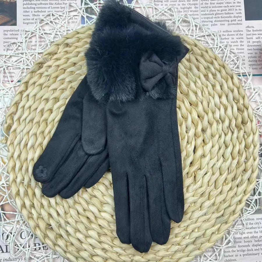 Women's Winter Touchscreen Gloves Rabbit Fur Lined Warm Suede Cycling Gloves Stylish Basic European Simple Design