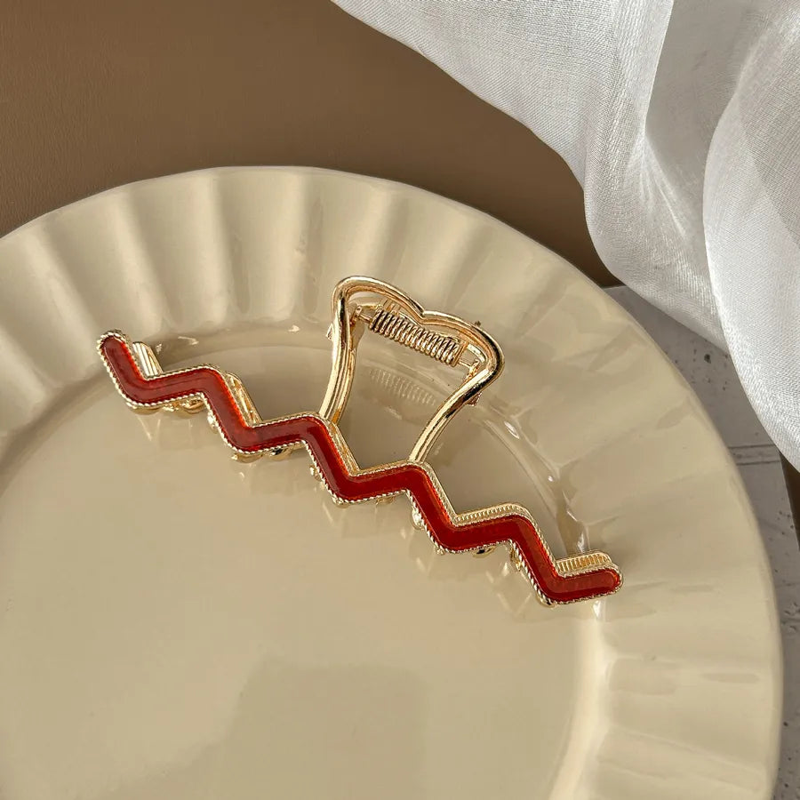 Elegant Women's Summer Spring Acetate Hair Clips Stylish Brain Back Shark Clip Wave Pattern Zinc Alloy Hair Accessories