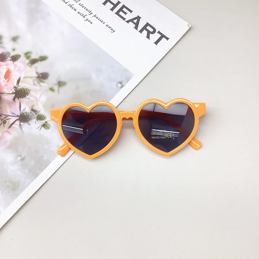New Fashionable Unisex Children's Sunglasses UV400 Protection Heart-Shaped Design Versatile Candy Colors Baby Glasses