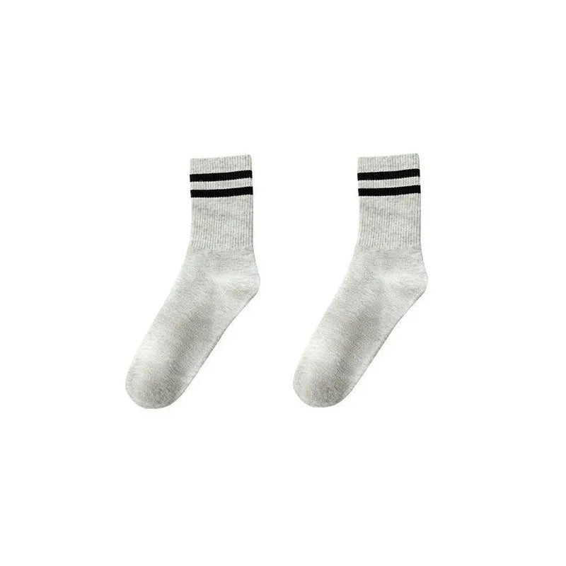 Women's Sports Solid Color Spandex Polyester Crew Socks A Pair