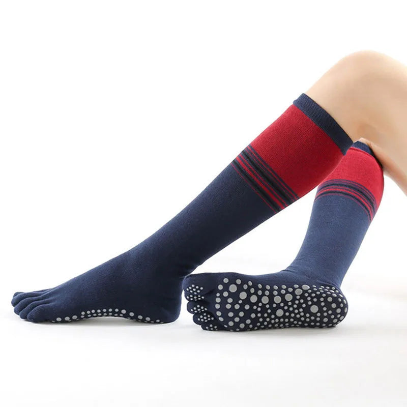 Women's Casual Sports Color Block Cotton Jacquard Crew Socks A Pair