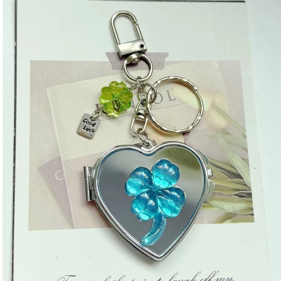 New Ins Lucky Four-Leaf Clover Heart Mirror Keychain Y2K Niche Bag Pendant High-End Accessories Make-Up