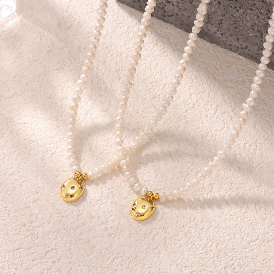 Freshwater Pearl Copper Plated Rhinestones Inlay Geometric Pendant Necklace