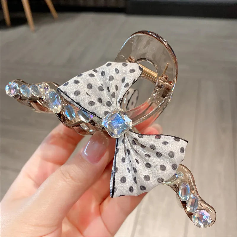 Acrylic Zircon Wave Hair Clip Women High-End Feeling Bow Knot Back Of Head Bun Shark Clamp Hair Accessories Sweet Style