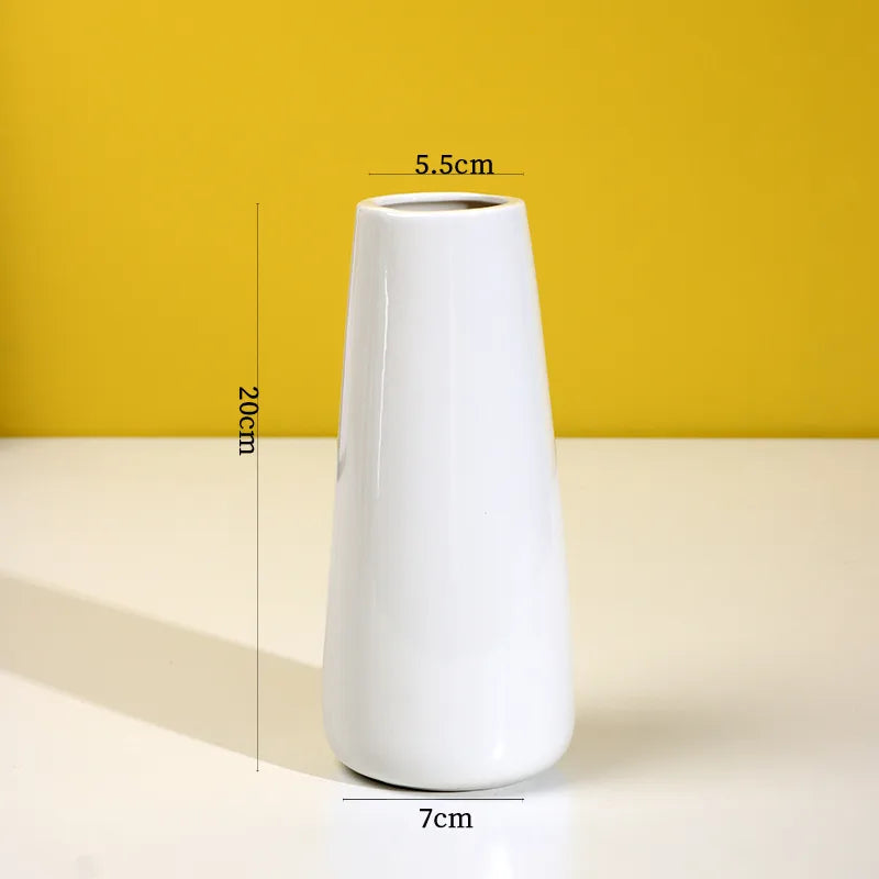 Simple Modern Star Ceramic Vase Ornaments Living Room White Porcelain Fresh Dried Flower Creative Ceramic Flower Set
