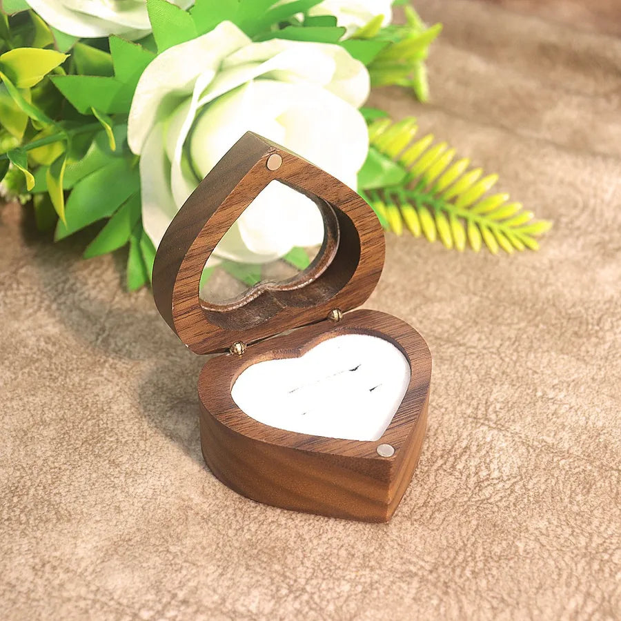 1 Piece Wood Retro Daily Festival Heart Shape Solid Color Jewelry Boxes