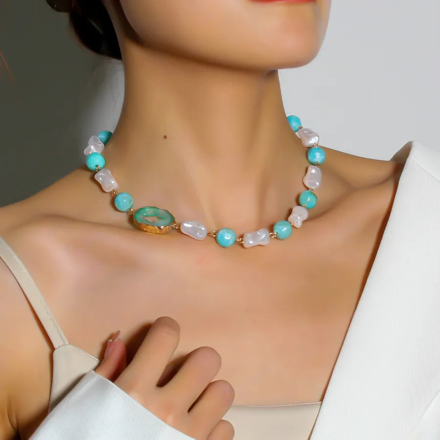 Elegant Irregular Artificial Pearl Plastic Wholesale Necklace Choker