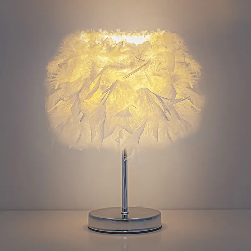 Nordic Creative Feather Lamp Luxury Minimalist Bedroom Decor Girls Heart Bedside Lamp Night Light Plug-In Power Supply Decoration