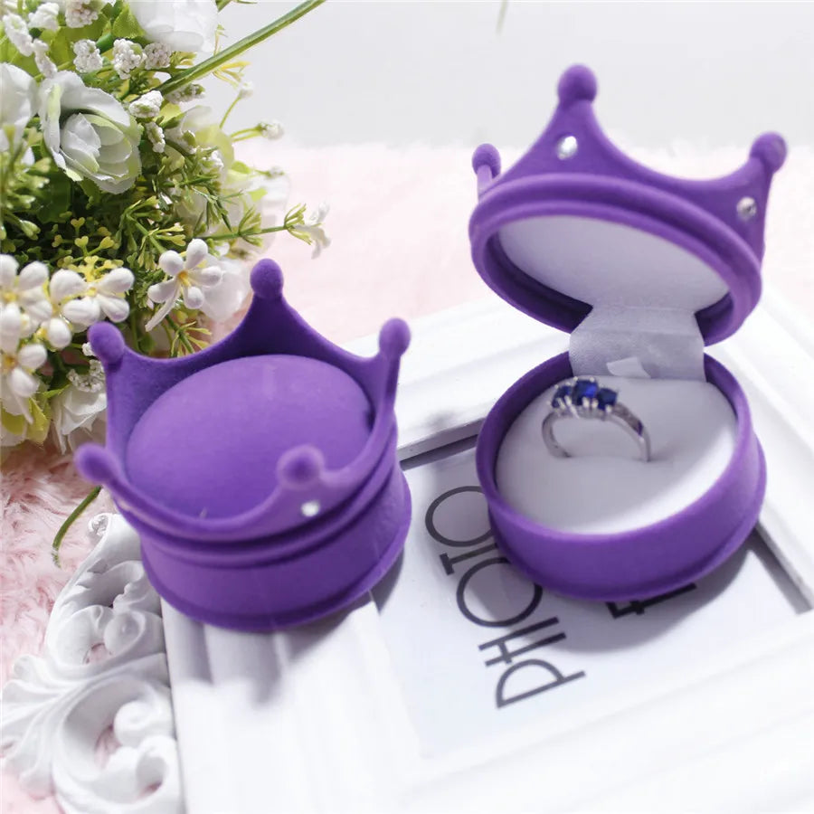 1 piece retro crown flannel jewelry boxes