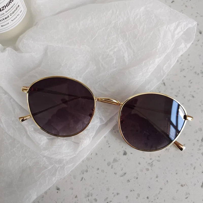 Black Kidsren's Dot Diamond Cute Cat Eye Male and Female Baby Sun Protection Personalized Fashion Sunglasses Colorful Pearl Sunglasses