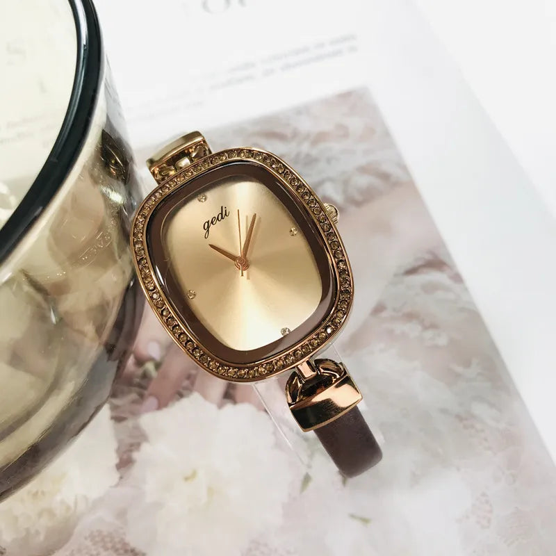 Retro Solid Color Buckle Quartz Watch Women's Watches
