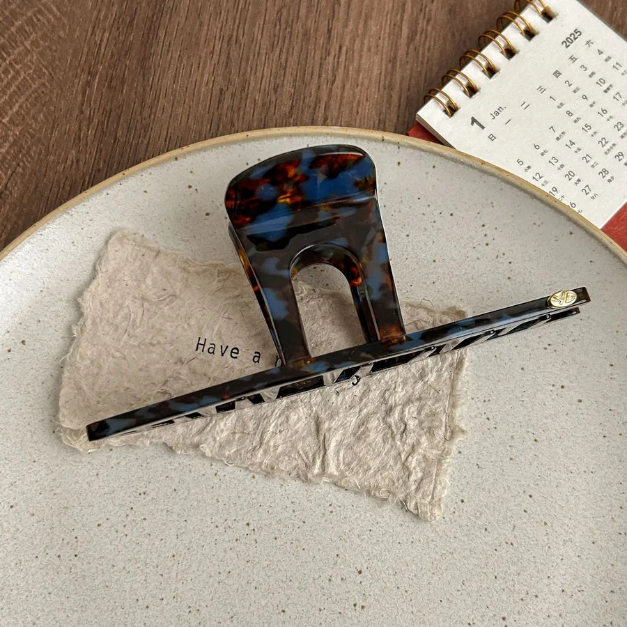Elegant French Style Hair Claw Clip For Women Acetate Material Shark Clamp Hair Accessory Fashionable Hairpin Headwear