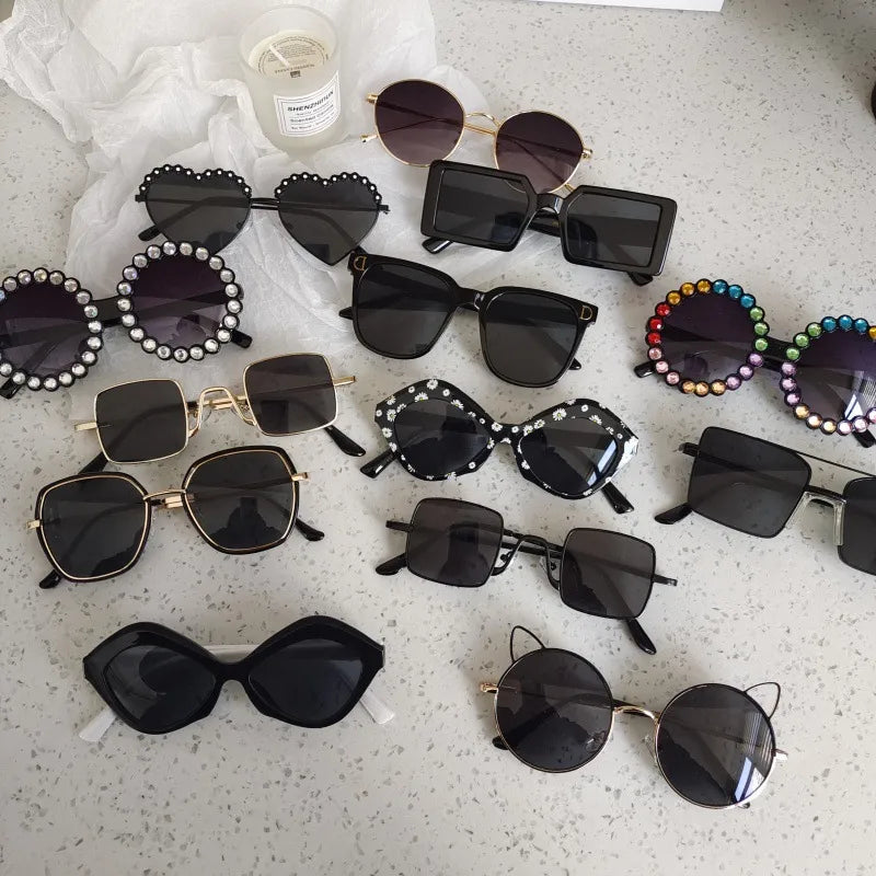 Black Kidsren's Dot Diamond Cute Cat Eye Male and Female Baby Sun Protection Personalized Fashion Sunglasses Colorful Pearl Sunglasses