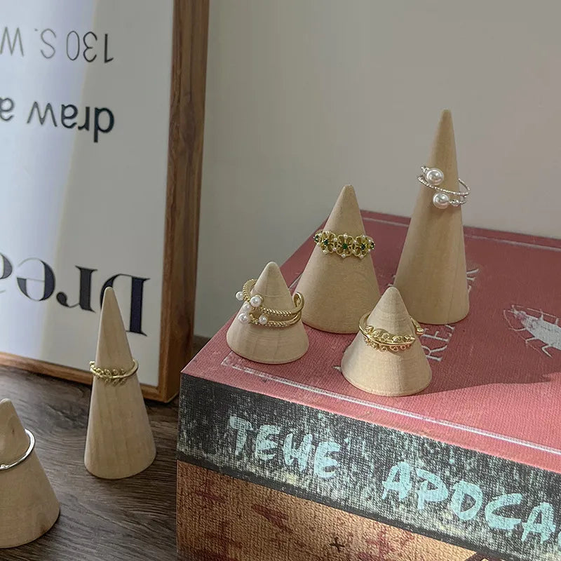 Retro Wooden Ring Display Stand Cone Shape Jewelry Creative Showcase Simple Style Nordic Craft Accessory Photo Prop