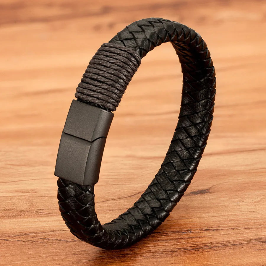 Streetwear Geometric 304 Stainless Steel Leather Plating Men's Bracelets Men Cord & Leather Bracelets