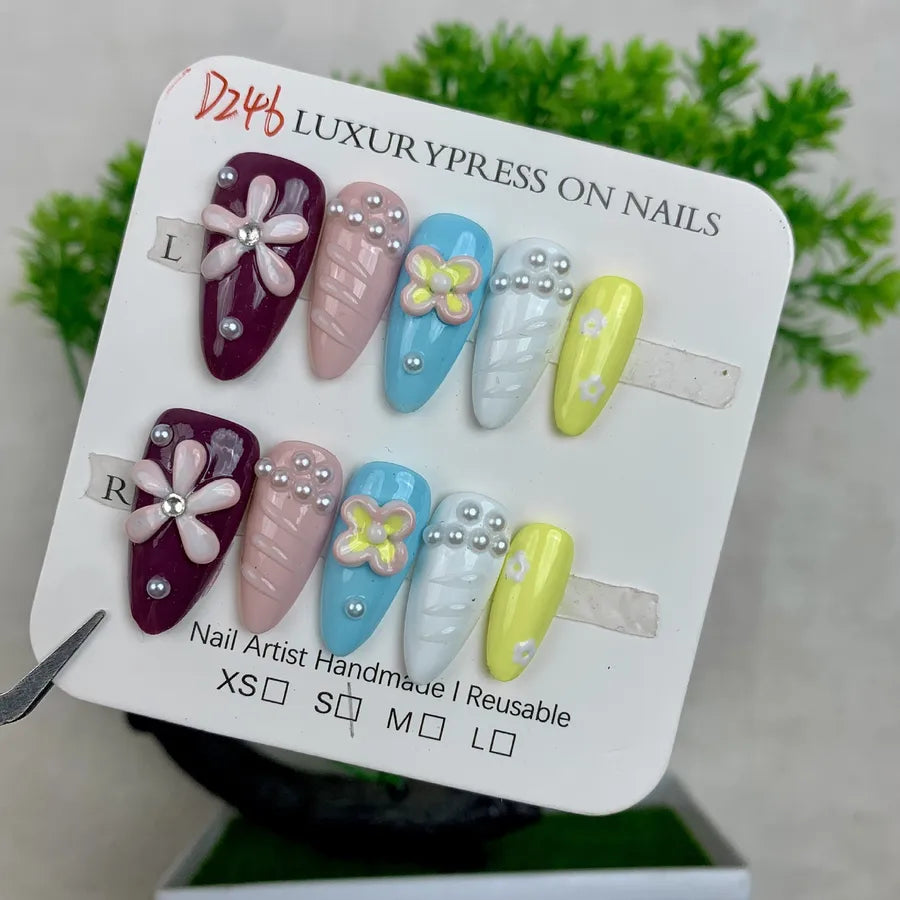 Handmade Detachable Shell Sculpture Cat Eye Almond Nails Ice Transparent Floral Design Wearable False Nails For Women