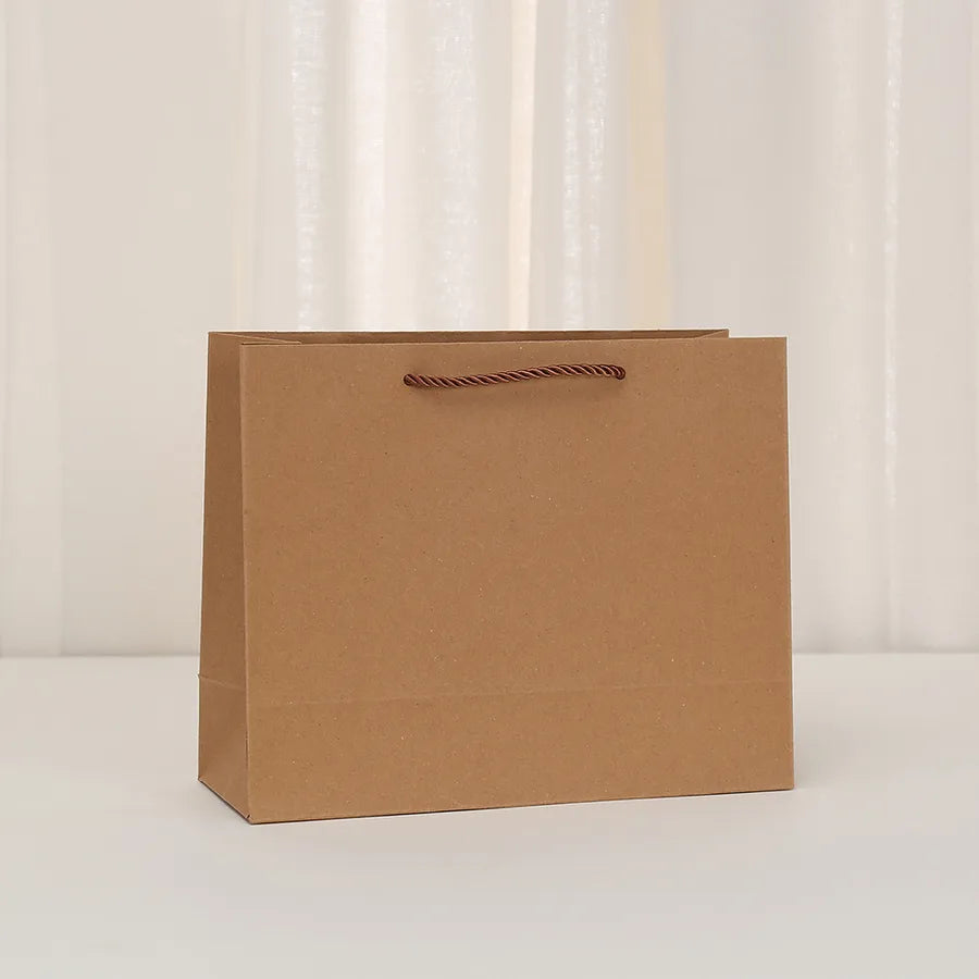 Simple Style Solid Color Kraft Paper Daily Birthday Gift Bags Party Supplies Gift Wrapping Supplies 1 Piece