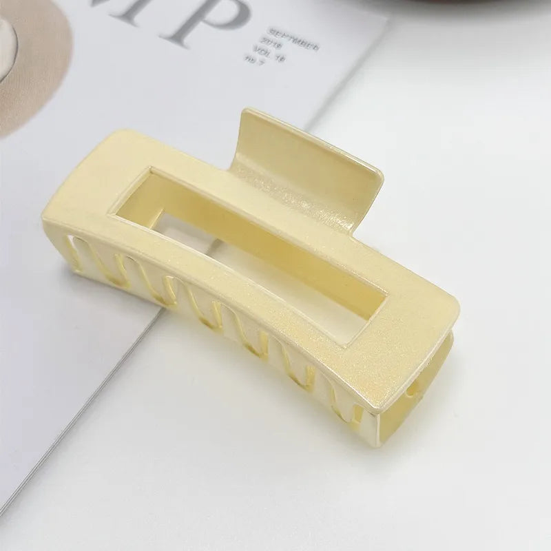 Thick Acrylic Hair Clips Cute Sweet Dopaamine Crown Grab Clips Shark Fin Sensation Solid Color Hair Clips For Women
