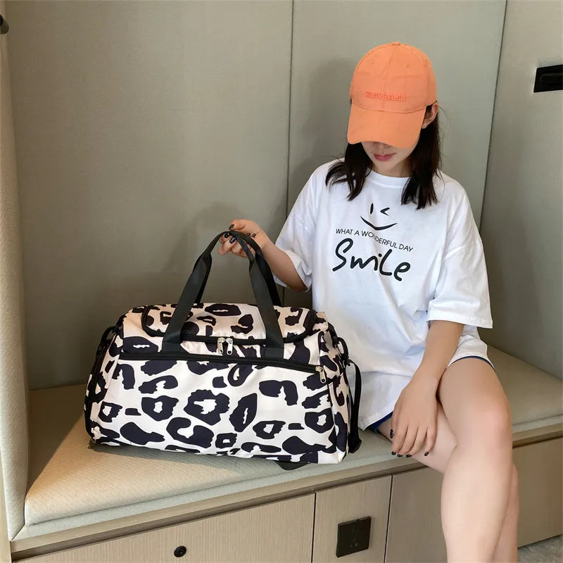 European and American milk pattern travel Big bag waterproof Oxford cloth women's portable shoulder bag wet and dry separation Fitness Bag