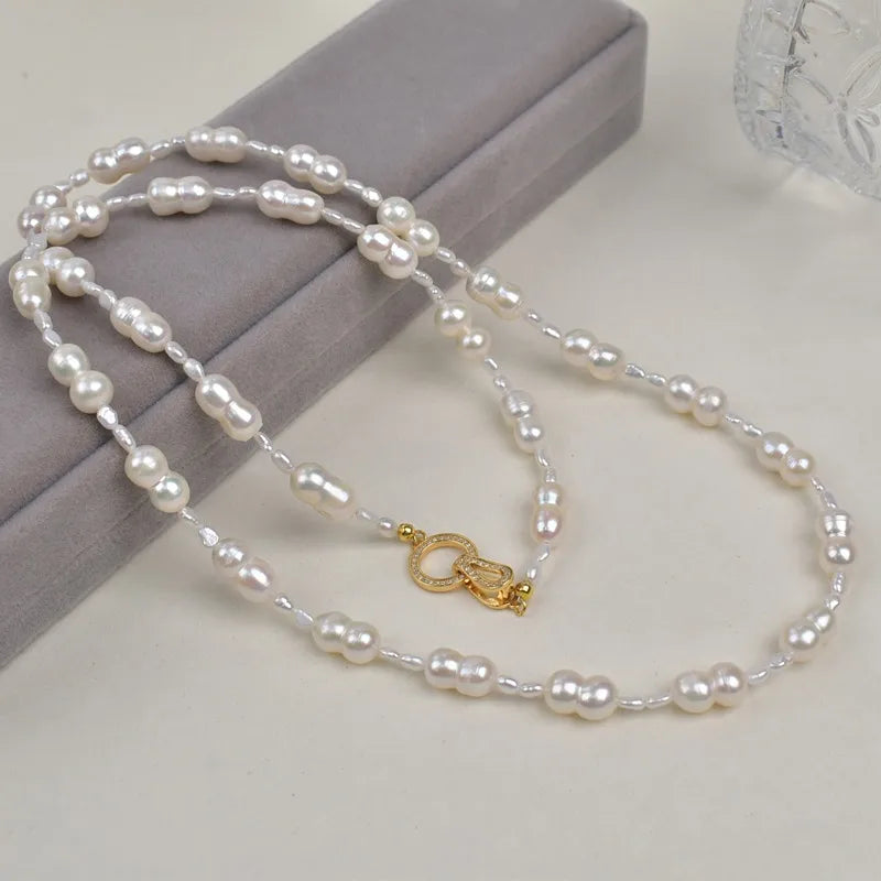 Elegant Long Natural Pearl Necklace Autumn Winter Vintage Fashion Sweater Chain Stylish Versatile Jewelry Accessory For Women